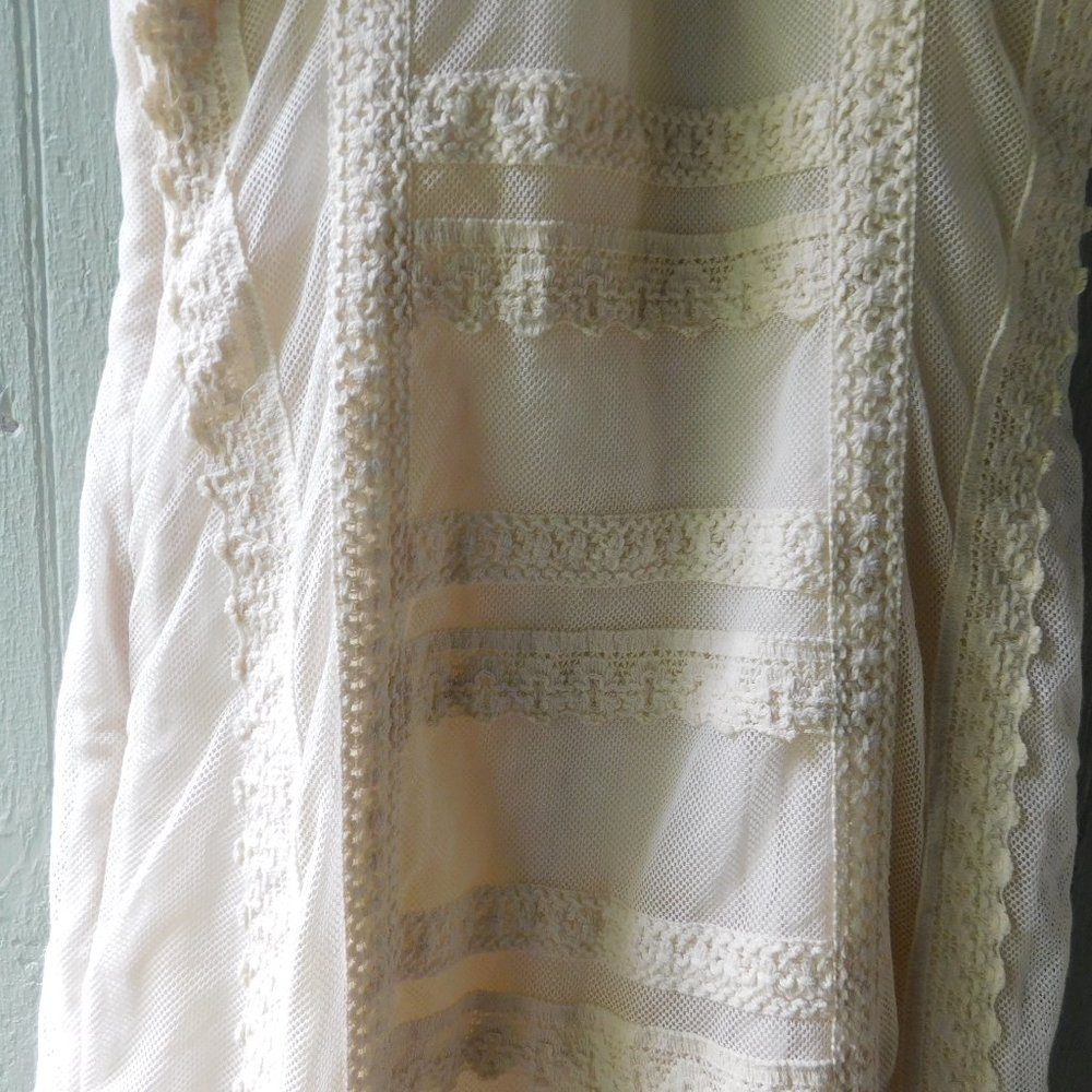 💕*Price Firm*Abercrombie & Fitch Lace Dress - Picture 16 of 16